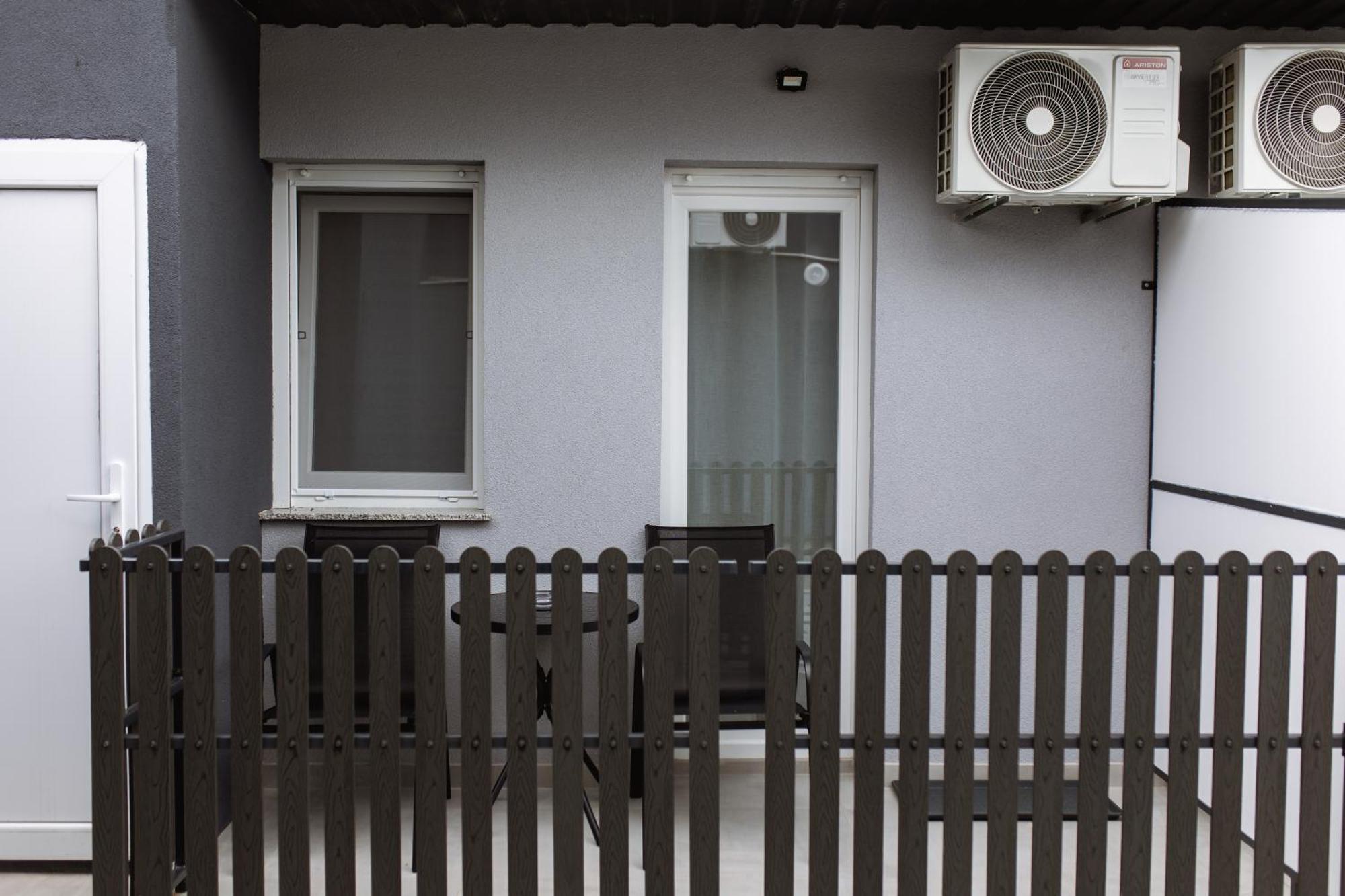 Cozy Studio Apartment In Osijek - Self Check In ภายนอก รูปภาพ